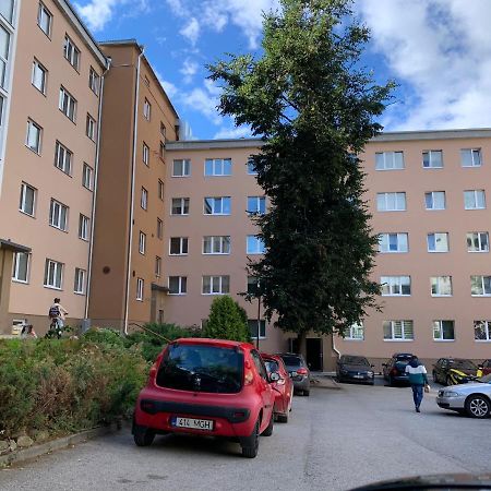 Riia 10, 2-bedroom apartment Tartu Buitenkant foto