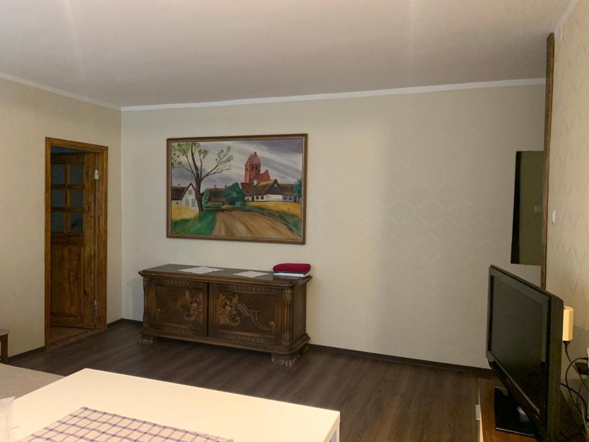 Riia 10, 2-bedroom apartment Tartu Buitenkant foto
